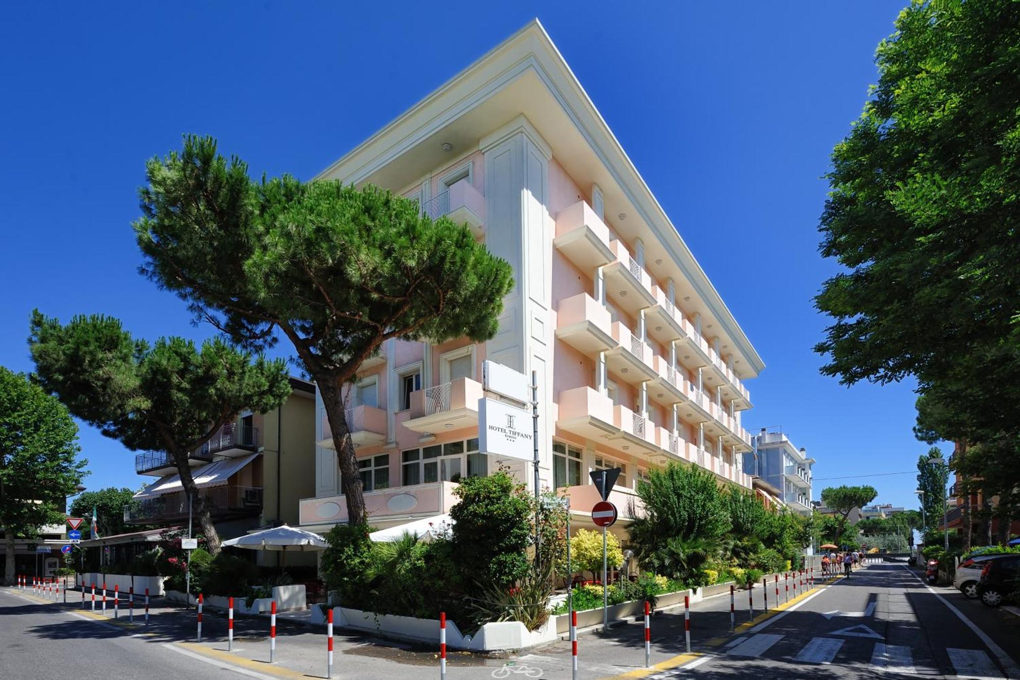 Hotel Tiffany Rimini Bagian luar foto